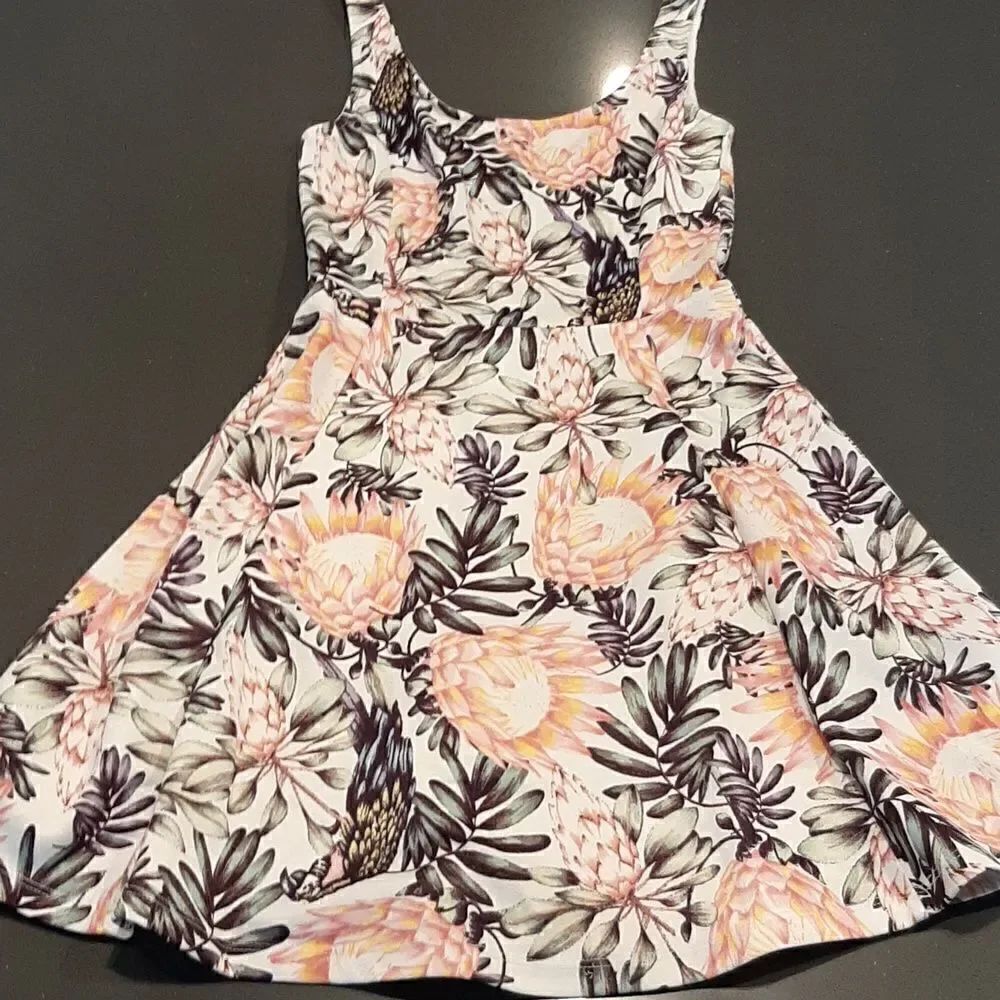 NWOT Divided White with Floral Print Flippy Dress